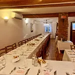 Hotel Cascina Domina *