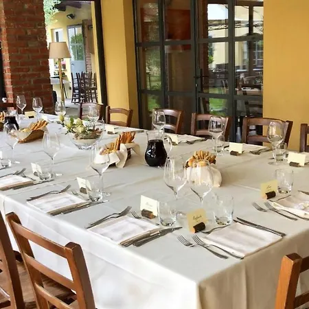 Cascina Domina Otel